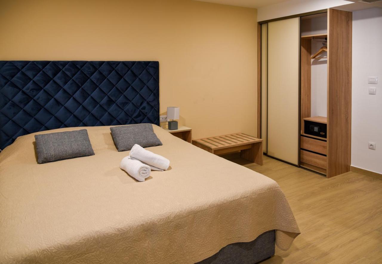 Sangulin Palace V Biograd Na Moru Zewnętrze zdjęcie